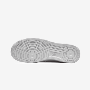 Nike Air Force 1 07’ – White ‘Supreme’ Limited Edition