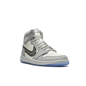 Air Jordan 1 Retro High x Dior